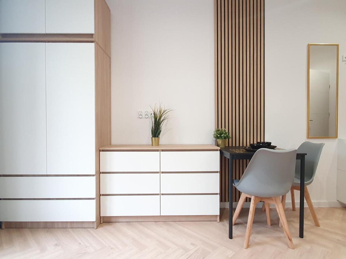Grabowska 8 By Homeprime Varšava Exteriér fotografie